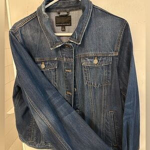Banana Republic slightly distressed denim jacket - excellent condition